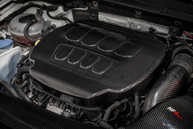 Carbon Motorabdeckung Golf 7 GTI / R, Audi S3 8V TT 8J, Seat Leon 5F, Skoda Octavia 5E